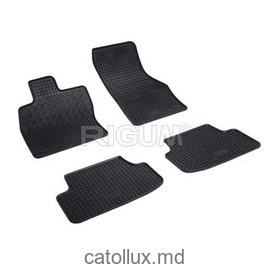 Covoras salon Rigum VW Golf Vll Sportsvan 14 