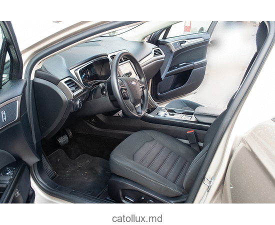 Ford Fusion 2018 года 