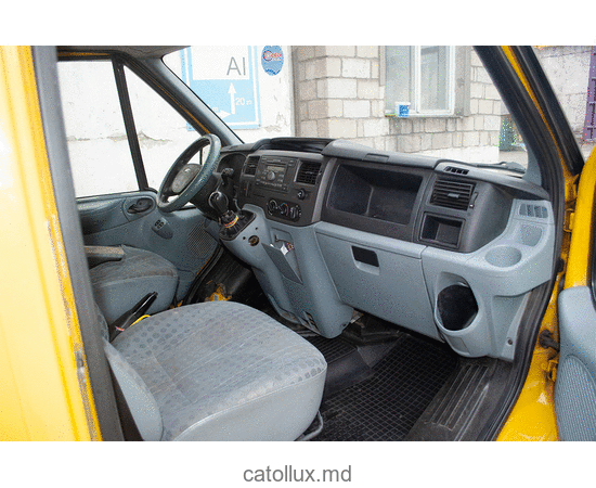 Microbuz Ford Tranzit 