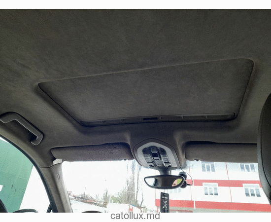 Automobil Porsche Cayenne 2010 